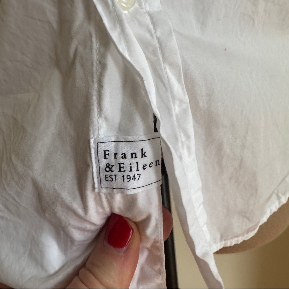 Frank & Eileen Button Down - image 4